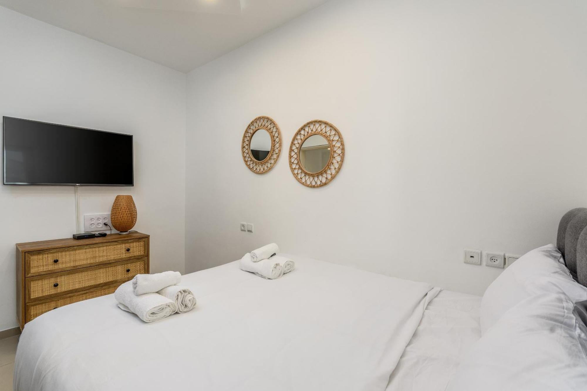 Very Nice 1 Bdr Apartment 2 Min From The Beach ! 特拉维夫 外观 照片