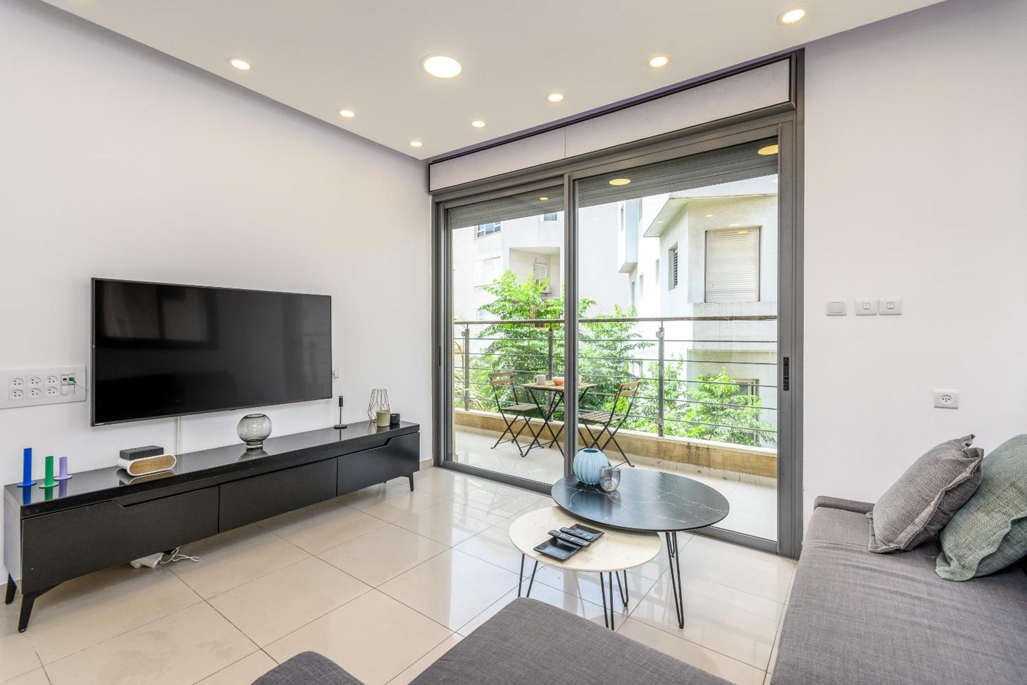 Very Nice 1 Bdr Apartment 2 Min From The Beach ! 特拉维夫 外观 照片